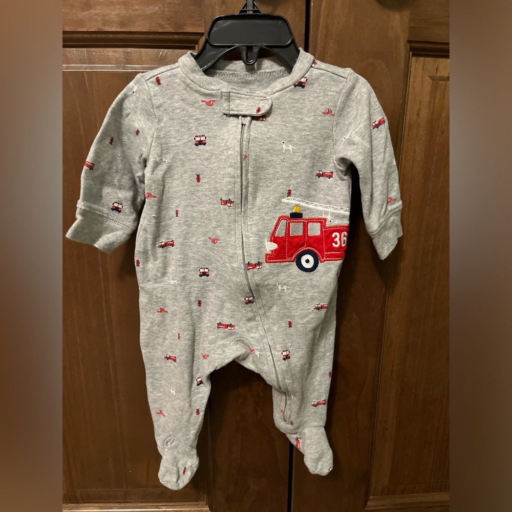 Carter's Infant Boy Fire Truck Dog Long Sleeve Zip Up Footed Pajamas 3 Months